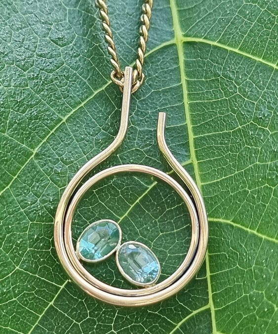 Hanger van trouwring