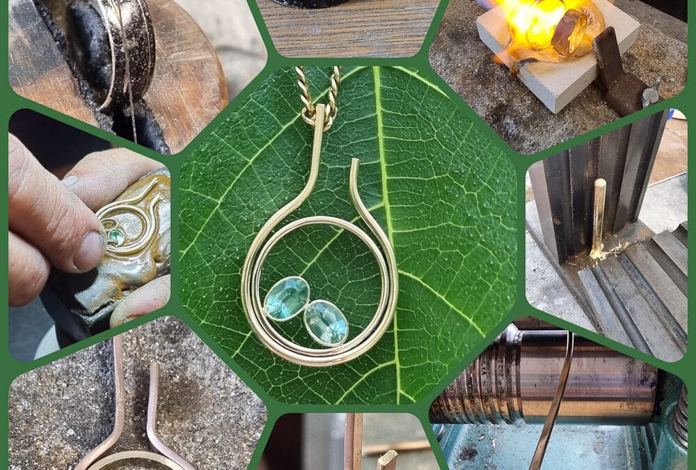 Hanger met trouwring